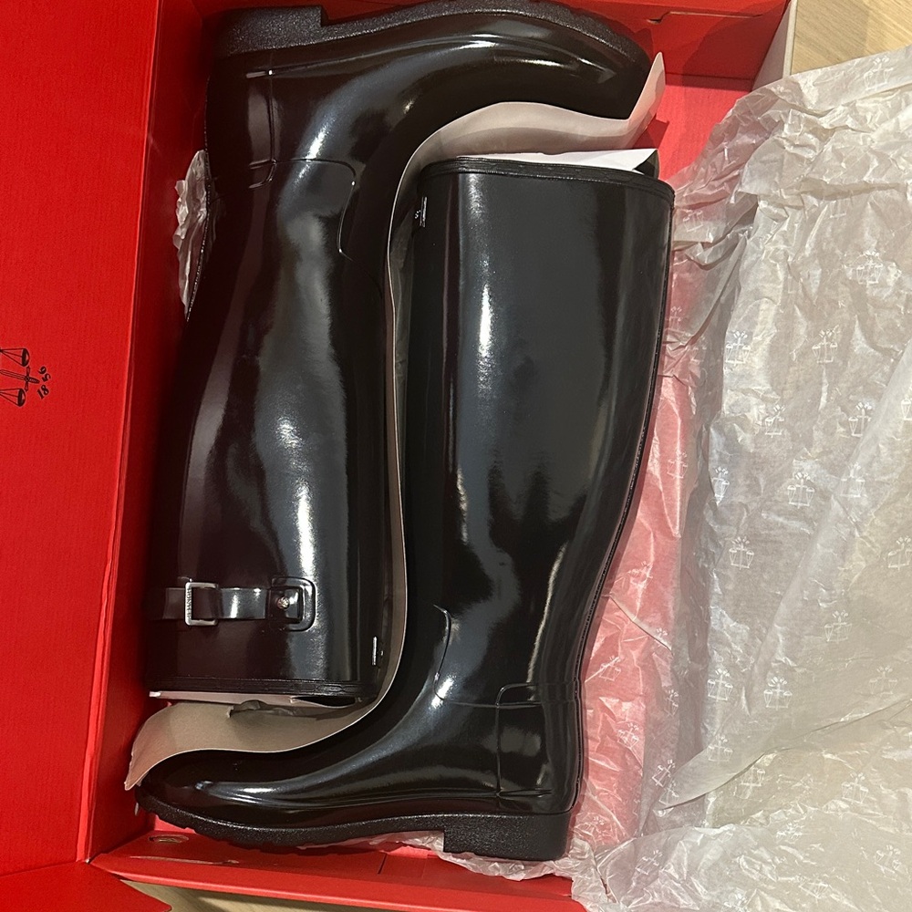 Hunter Black Refined Wide Fit Rainboots 11